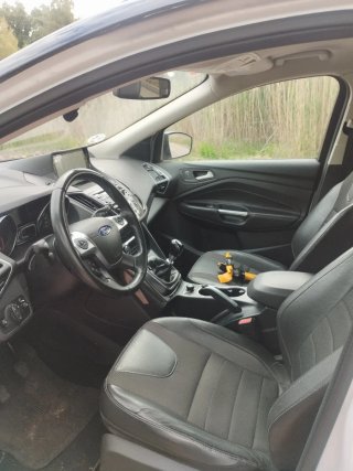 Ford Kuga 2014 todo los extras