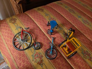 Miniaturas de bicicletas vintage