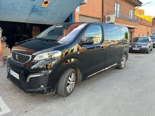 Peugeot Traveller 2019