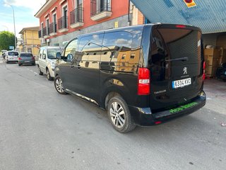Peugeot Traveller 2019
