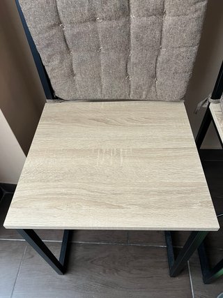 Mesa y 2 Sillas