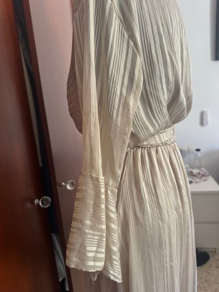 Vestido de fiesta champán