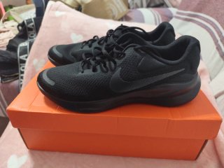 Nike Revolution 7 Hombre Talla 44