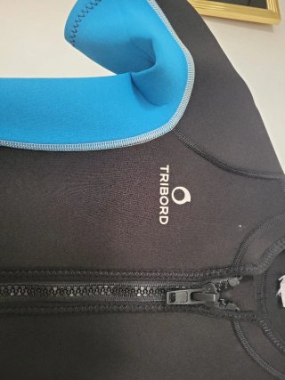 Neopreno corto Tribord azul y negro