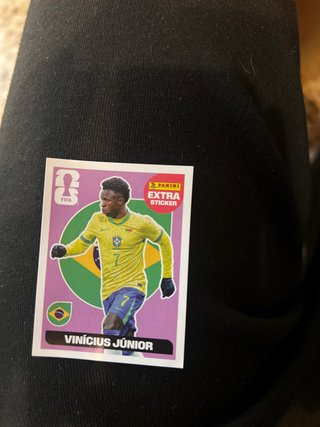 Cromo Extra Sticker Vinícius Júnior Mundial
