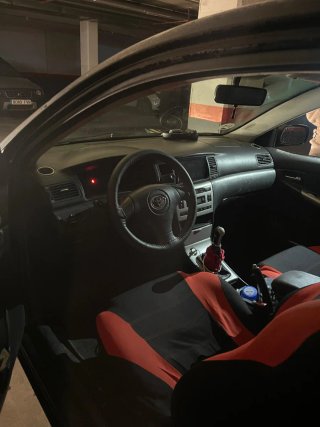 Toyota Corolla 2004
