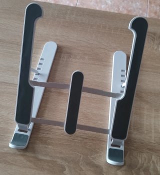 Soporte portátil ajustable