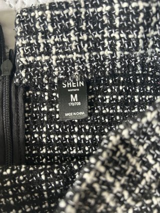 Minifalda Tweed Blanco y Negro