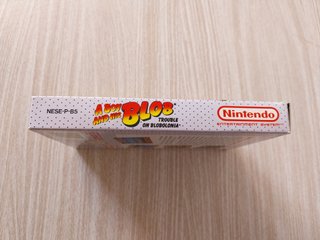 UN RAGAZZO E IL SUO AMICO GEL Blob SPAGNA NINTENDO NES