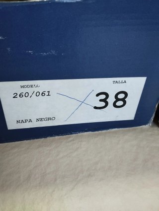 Botas altas de piel negras talla 38