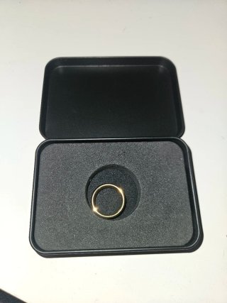 Anillo Titanio Negro y Dorado