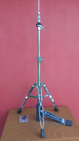 DW 3500 HiHat Stand. Soporte charles DW