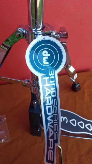 DW 3500 HiHat Stand. Soporte charles DW