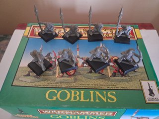 Caixa vintage Warhammer Fantasy Goblins completa