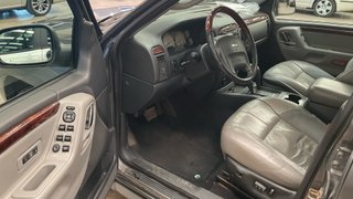 Jeep Grand Cherokee 4.7 v8 h.o. Overland 258hp