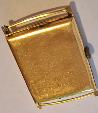 Reloj de oro y plata.  Estudio ofertas
