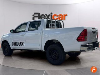 Toyota Hilux 4x4.   2.400cc 150Cv