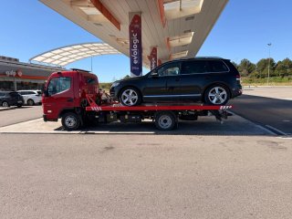 Grúa porta coches 3.500 kg con carnet B