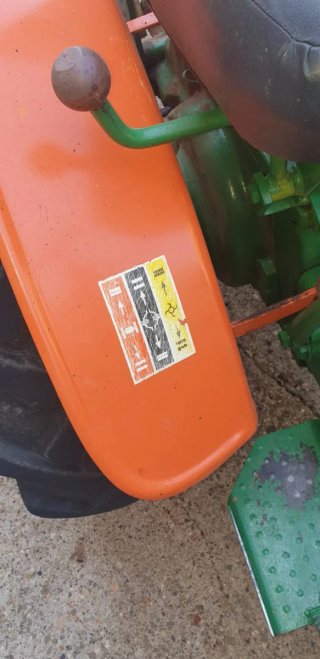 Tractor 21cv + aperos