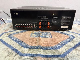 AMPLIFICADOR TECHNICS SU V660