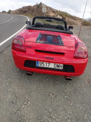 Toyota MR2 2000