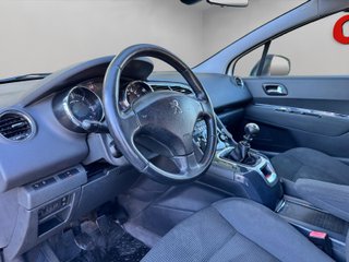 Peugeot 5008 Active 2.0 BlueHDi 150