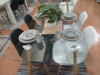 Mesa de comedor cristal