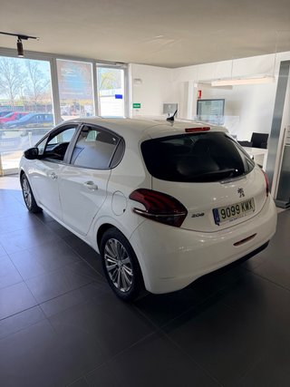 Peugeot 208 2018