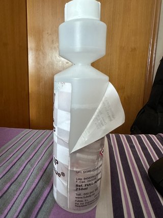 Fullslip Aditivo AdBlue 250ml Casi lleno