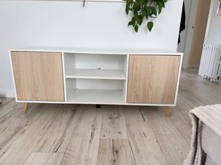Mueble TV / Aparador Blanco y Madera