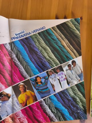Revista muestras y motivos especial primavera vera