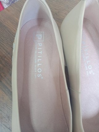 Zapato de piel Pitillos beige