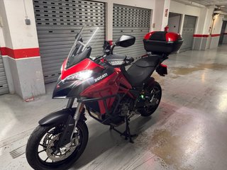 Ducati Multistrada 950S Roja