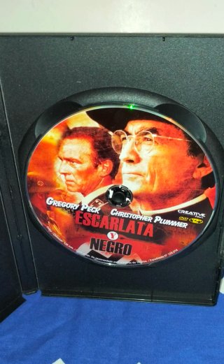 DVD Escarlata y Negro Gregory Peck