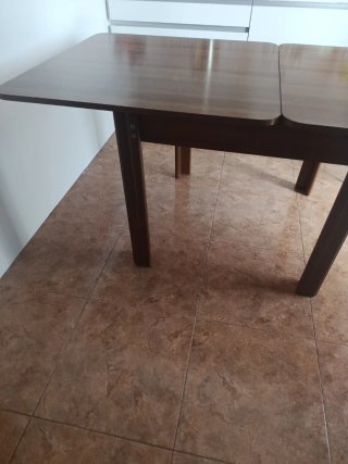 Mesa de cocina/comedor madera