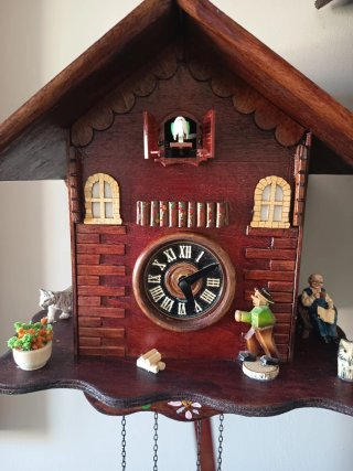 Orologio a cucù in legno stile chalet