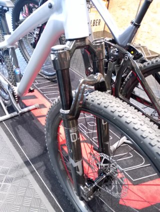 Bicicleta da mountain bike Giant STP 26