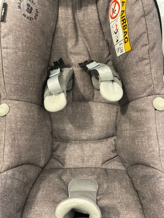 Maxi-Cosi Pebble Pro i-Size Nomadgrey 2