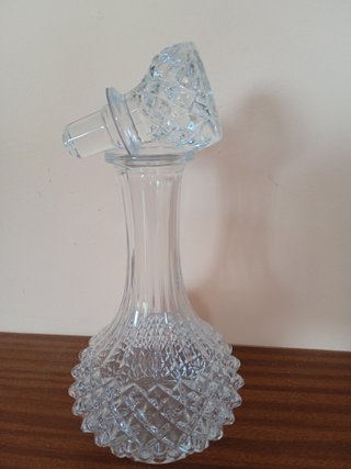 Juego de licorera y 6 vasos de cristal