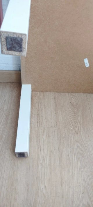 Mesa auxiliar Ikea Lack blanca