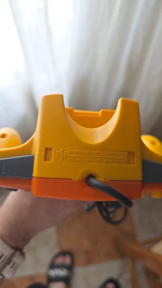 Pokemon Stadium + Mando Pikachu Naranja N64