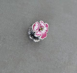 Charm Pandora Viola del Pensiero Rosa Argento