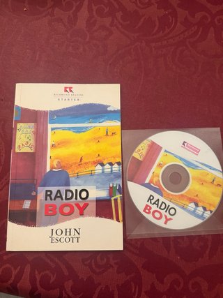 Libro Radio Boy + CD Richmond Readers