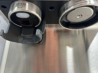 Cafetera Breville Barista Max