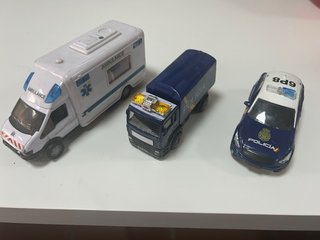 Pack 3 coches: Policía y Ambulancia