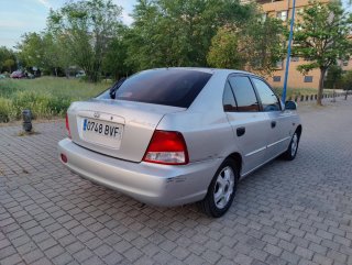 HYUNDAI Accent 1.5i GLS 16v World Cup