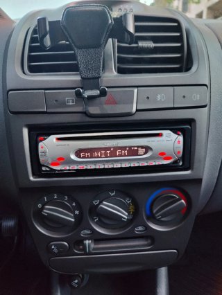 HYUNDAI Accent 1.5i GLS 16v World Cup