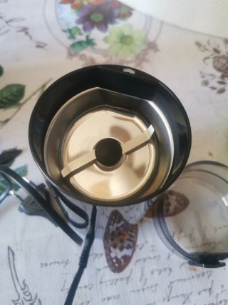 Molinillo de Café Eléctrico Bosch 180W.
