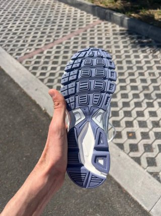 Nike Initiator