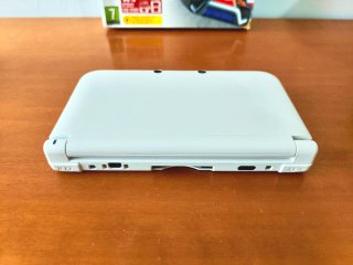 Nintendo 3DS XL Bianca Mario Kart 7 Bundle (CIB)